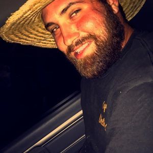 Meet your Posher, Justin